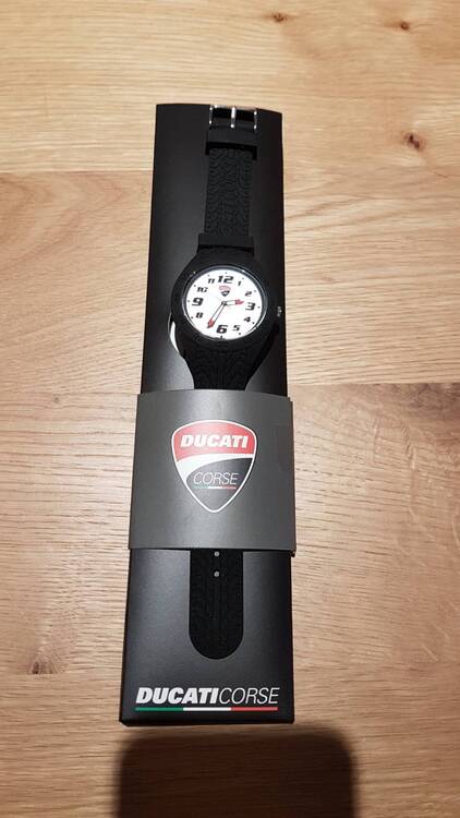 Orologio Ducati siliconato Grip sconto 15%