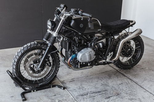 BMW R NineT: un kit per trasformarla, con tanta fibra di carbonio (5)