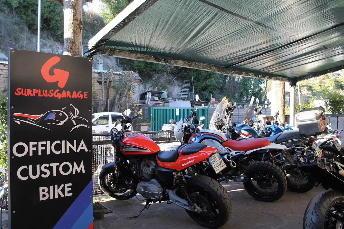 Surplus Garage: come trasformare il meglio (12)