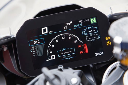 Una delle modalità Core sul display della BMW S1000RR 2019