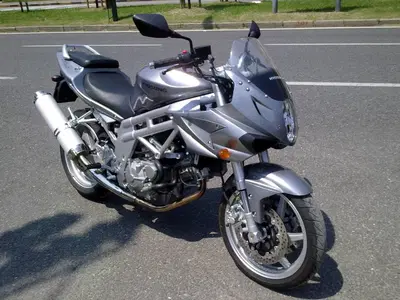 Hyosung Comet GT 650 R (2005 - 16) usata
