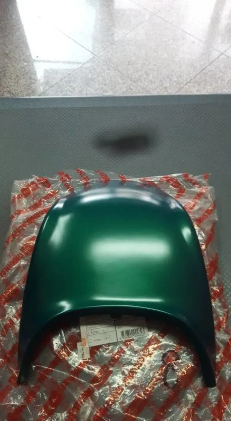 COPERCHIO POST. VERDE SCOZIA GULLIVER 50 1996 1998 Aprilia
