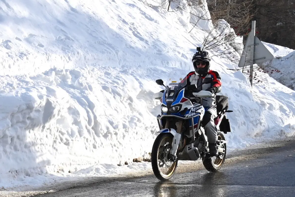 Tour Alpino Invernale, quattro passi da 2.000 metri (50)