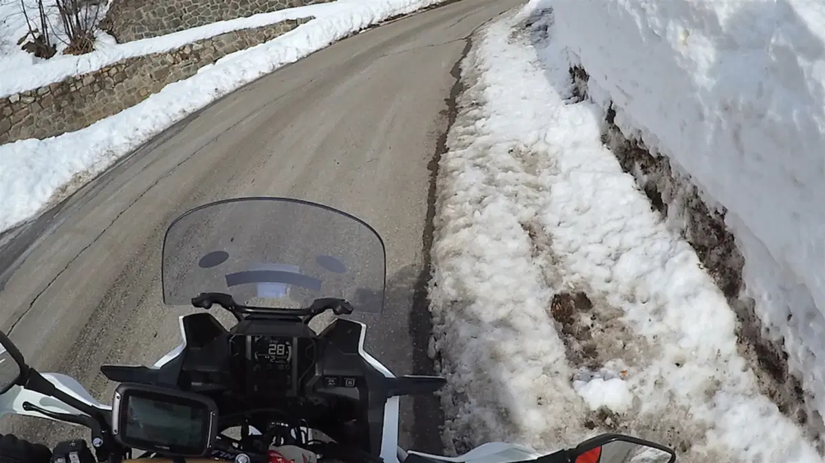Tour Alpino Invernale, quattro passi da 2.000 metri (62)