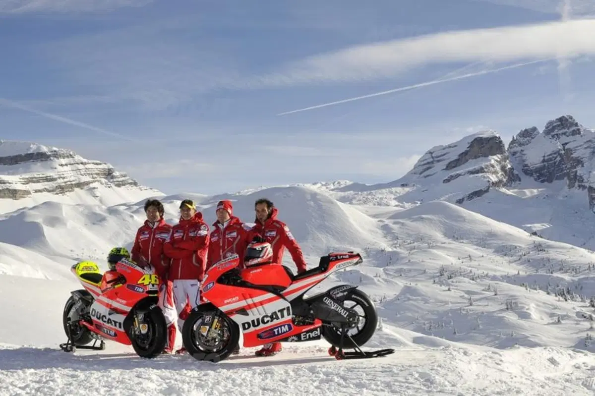 Valentino torna in pista (17)