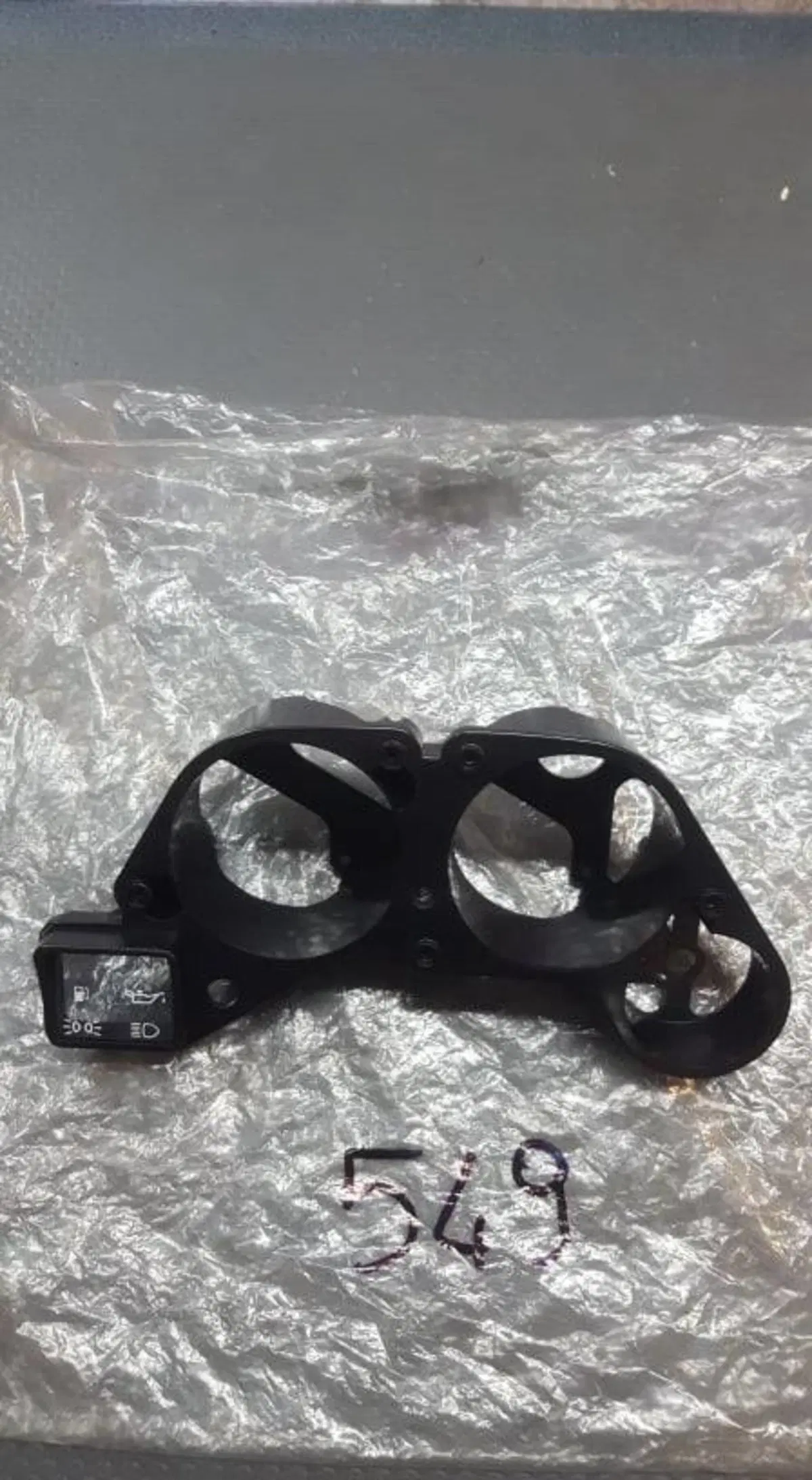 BASE SUPPORTO STRUMENTI PEGASO 650 IE 2001 2004 Aprilia