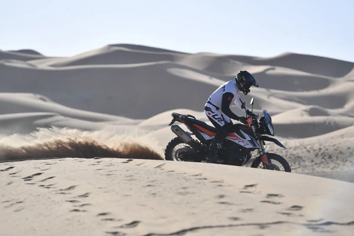  KTM 790 Adventure e 790 Adventure R: Test anteprima in Marocco