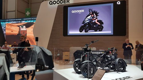 Quadro presenta a Ginevra l'eQooder: il quadriciclo elettrico (7)