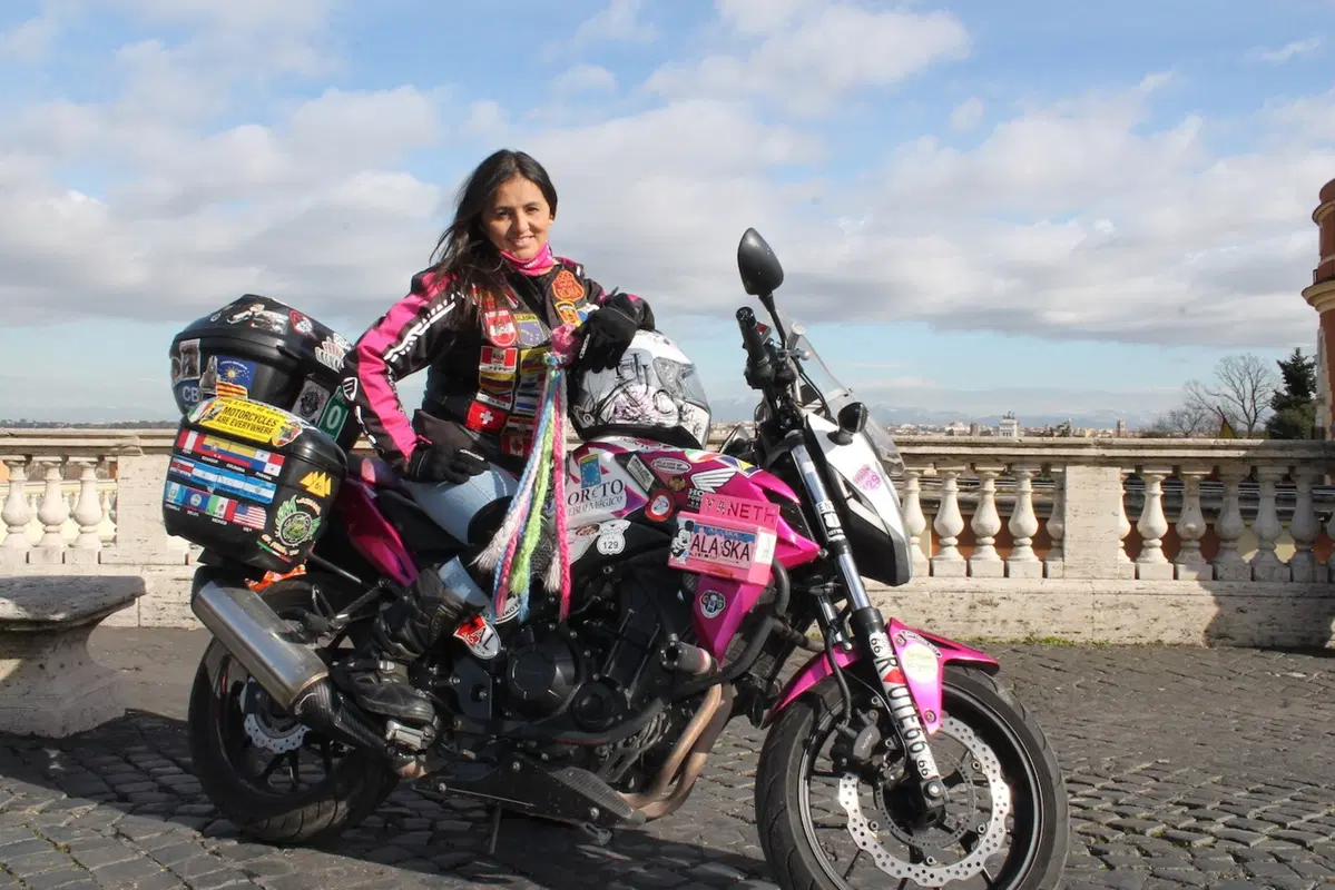 Yaneth: una giramondo in moto nel nome delle donne (20)