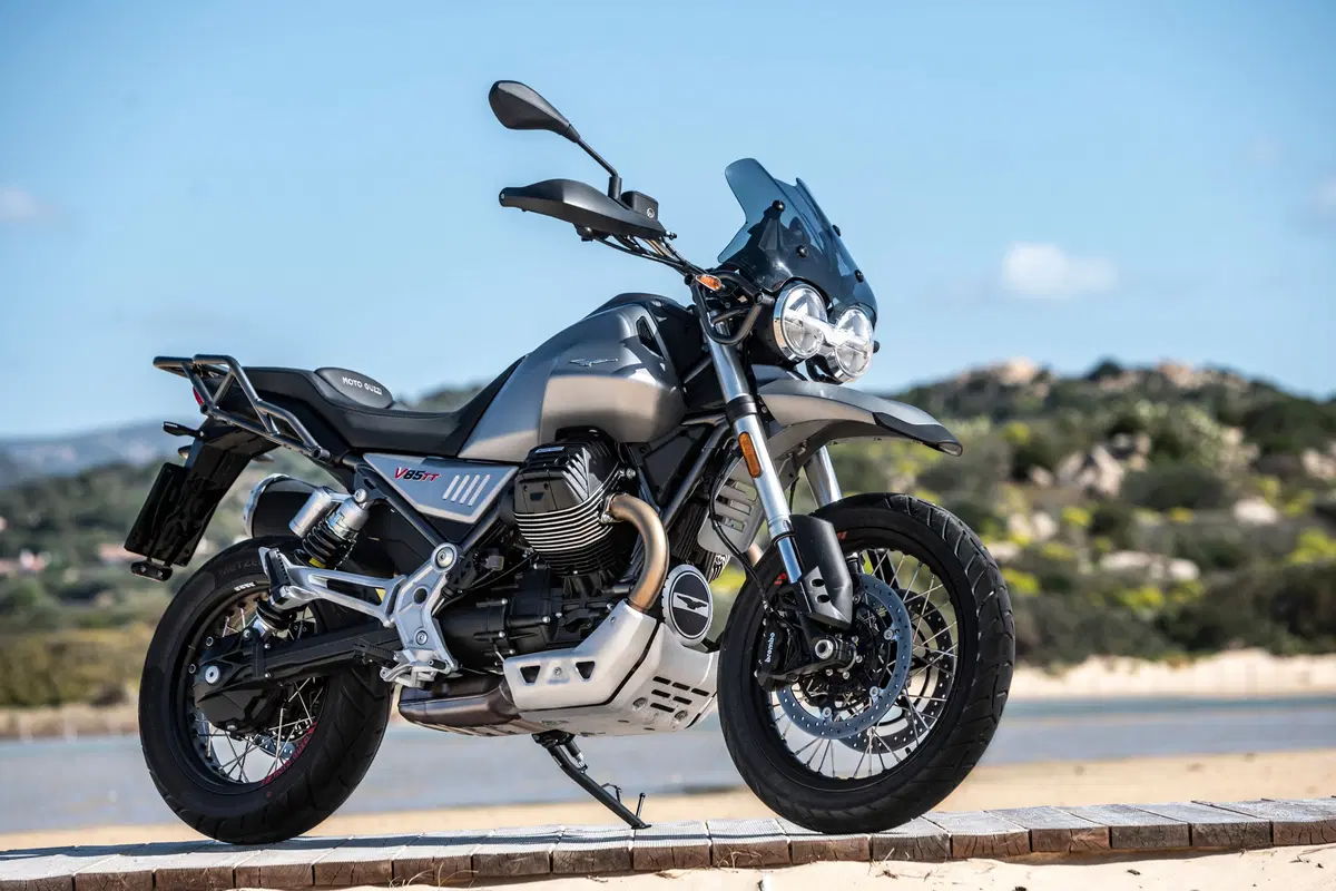 Moto Guzzi V85TT TEST: video anteprima (12)