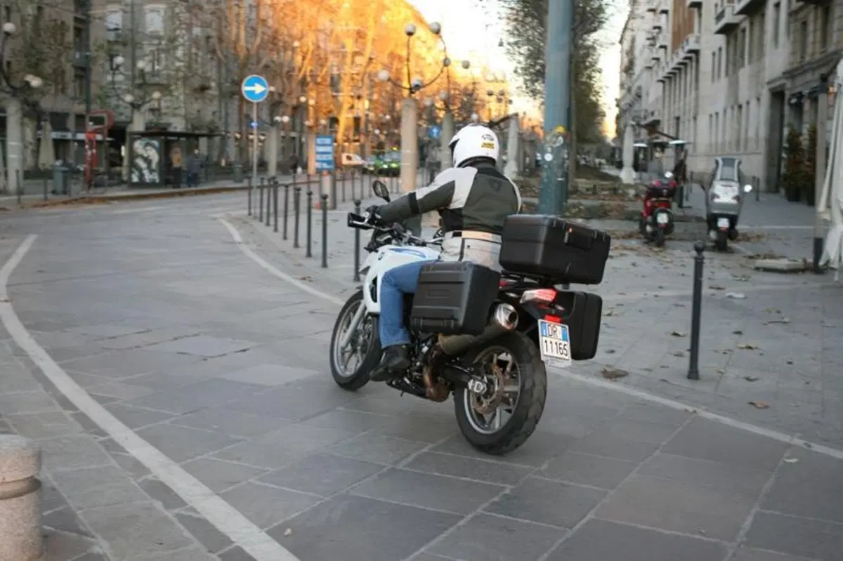 BMW F 650 GS  (4)