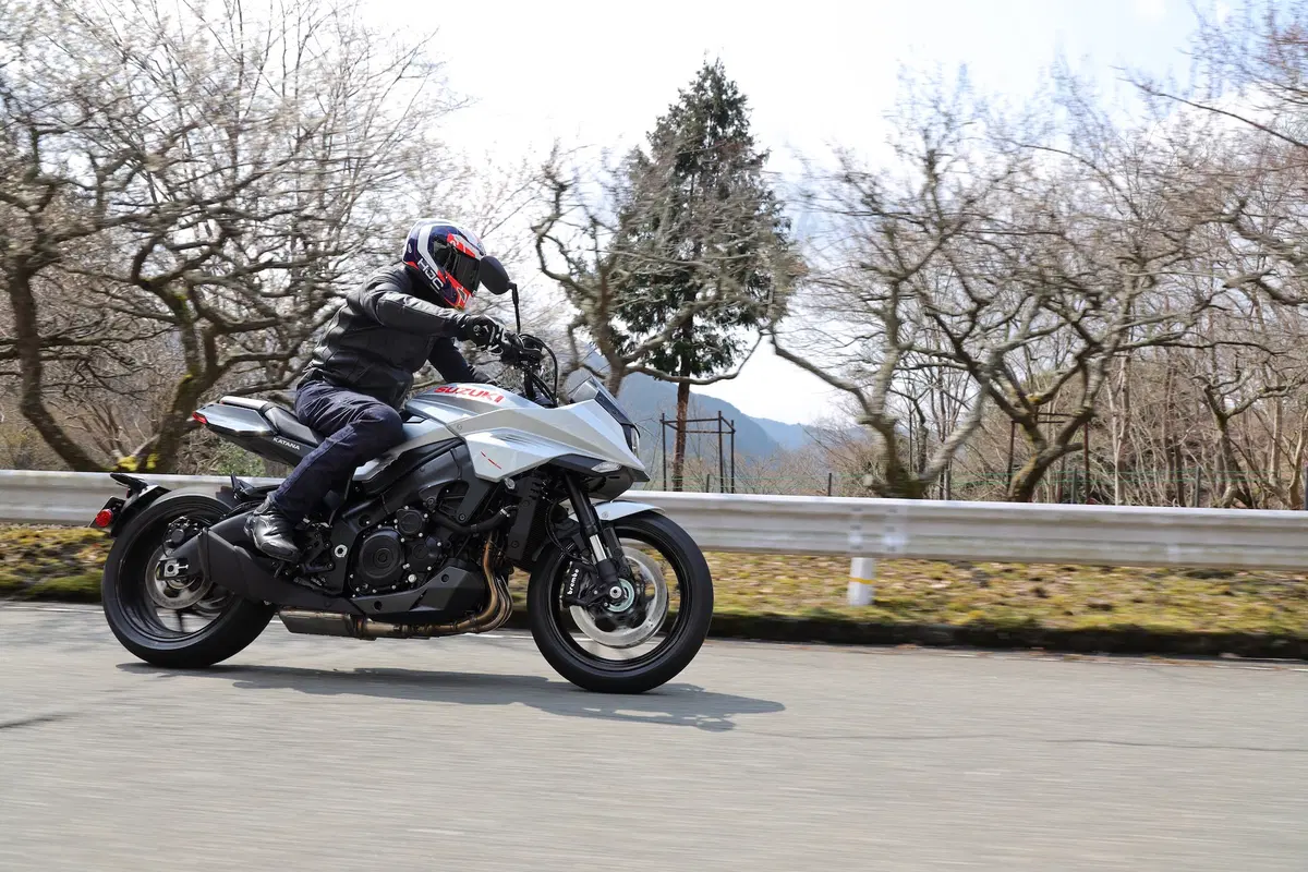Suzuki Katana. Il ritorno della leggenda (2)