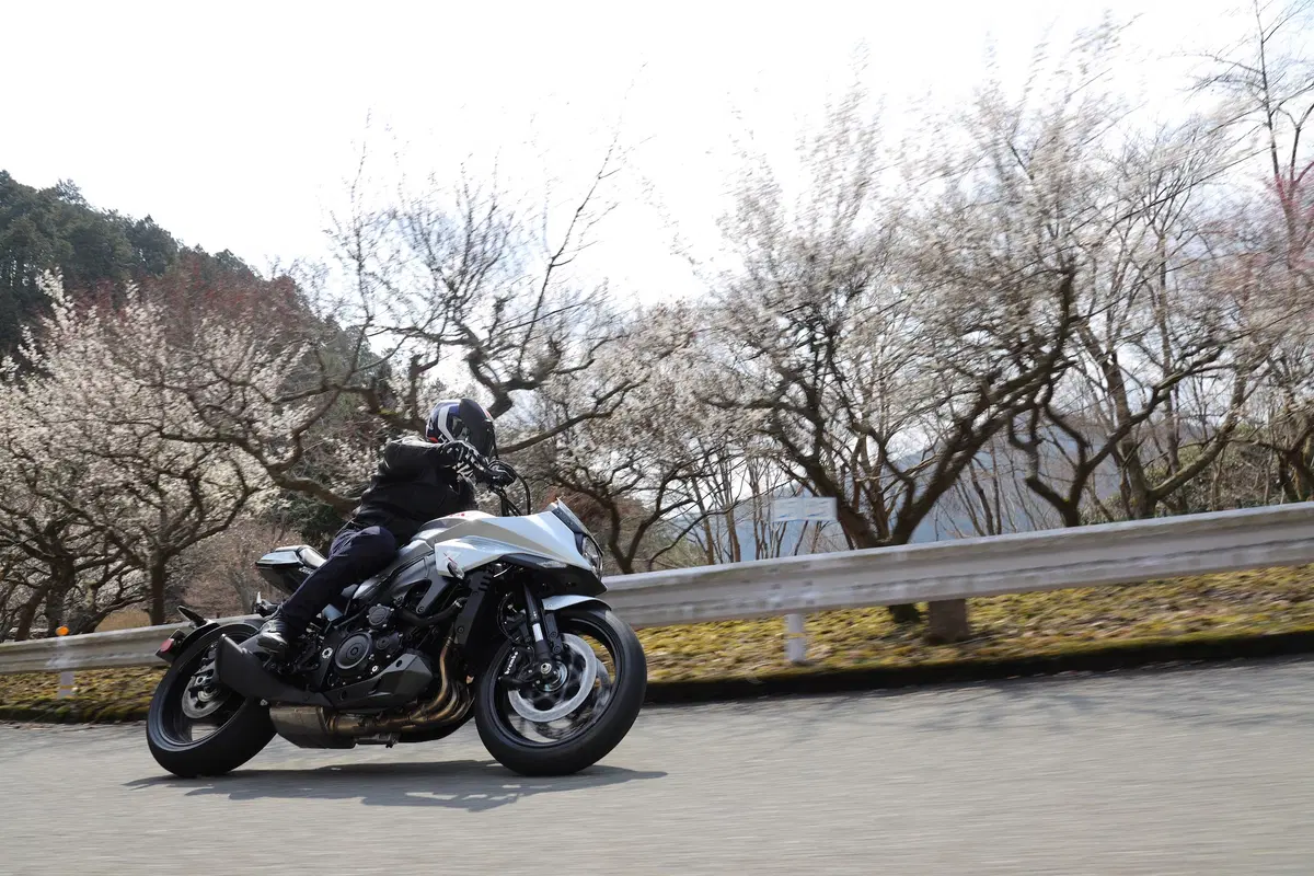 Suzuki Katana. Il ritorno della leggenda (7)