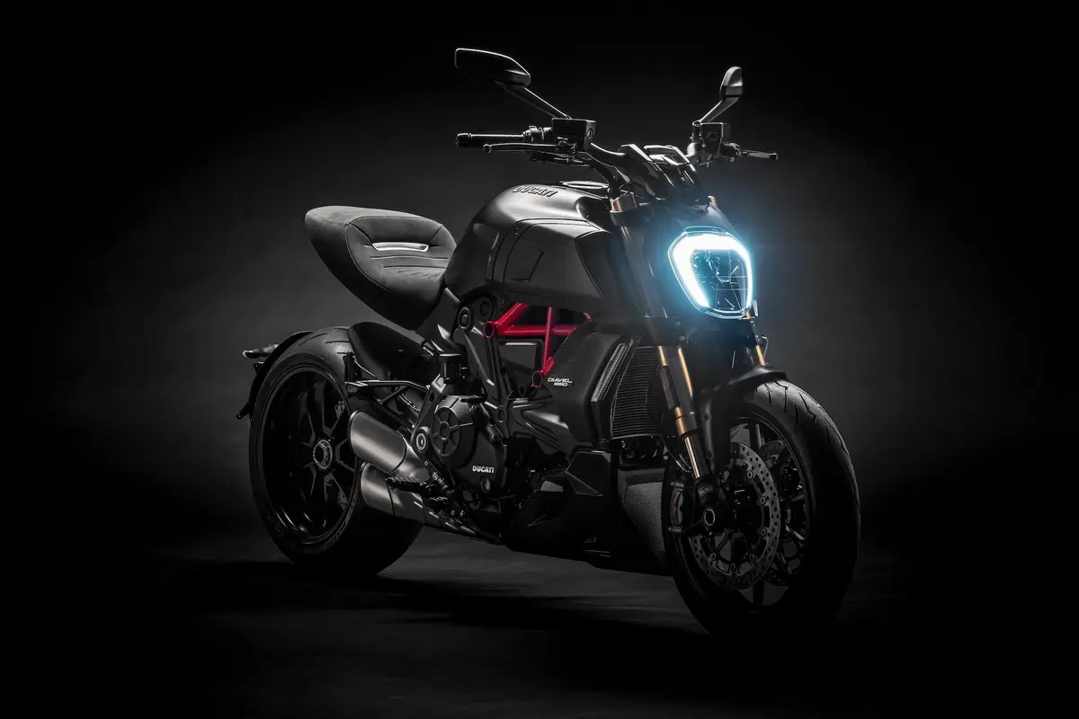 Ducati Diavel 1260. Arriba arriba, El Diablo (3)