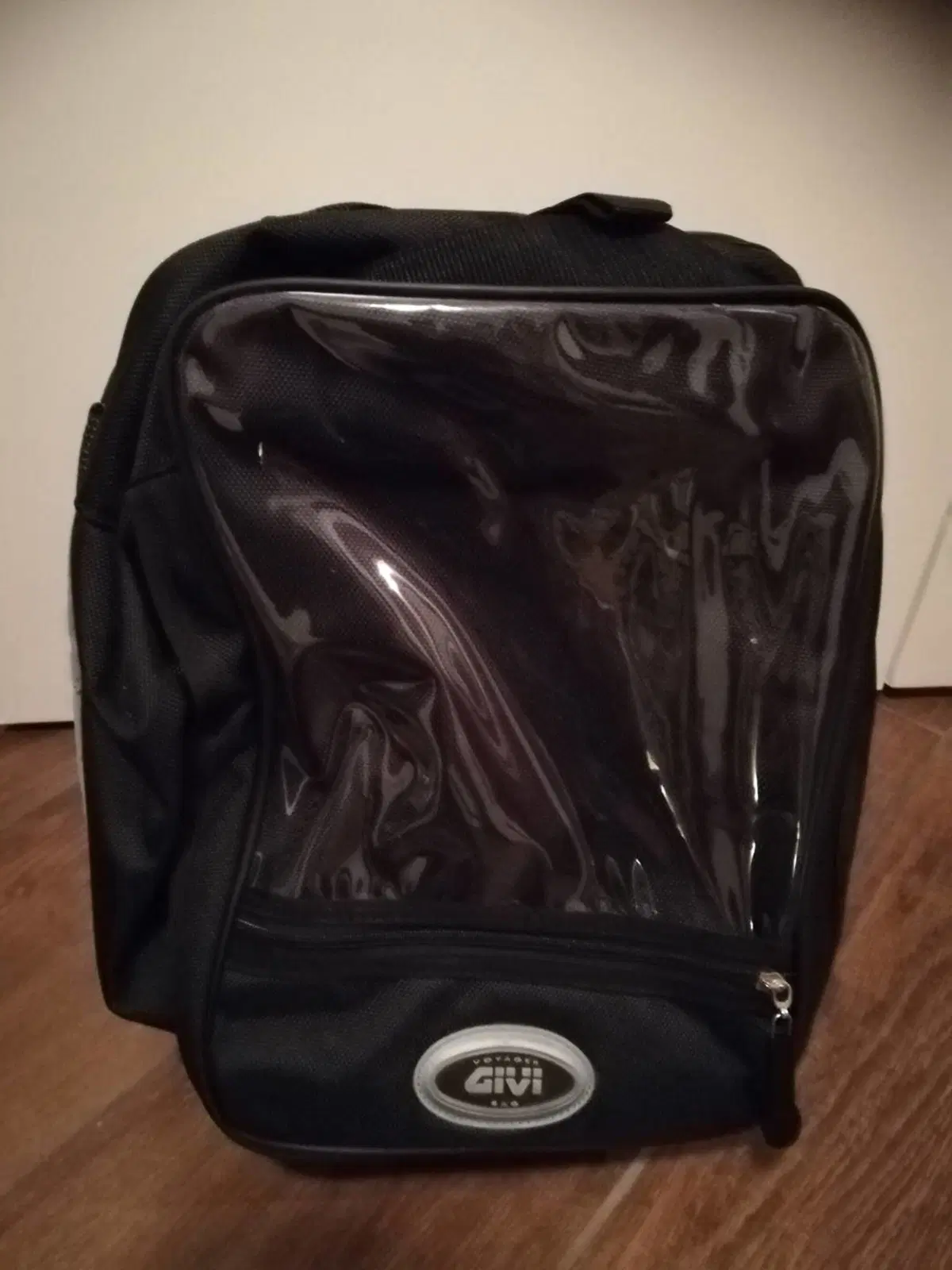 Borsa magnetica Serbatoio Givi (2)