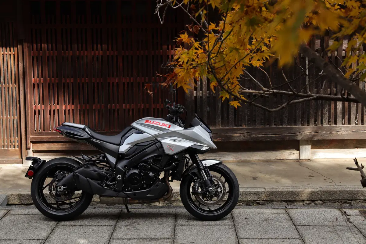 Suzuki Katana. Il ritorno della leggenda (25)
