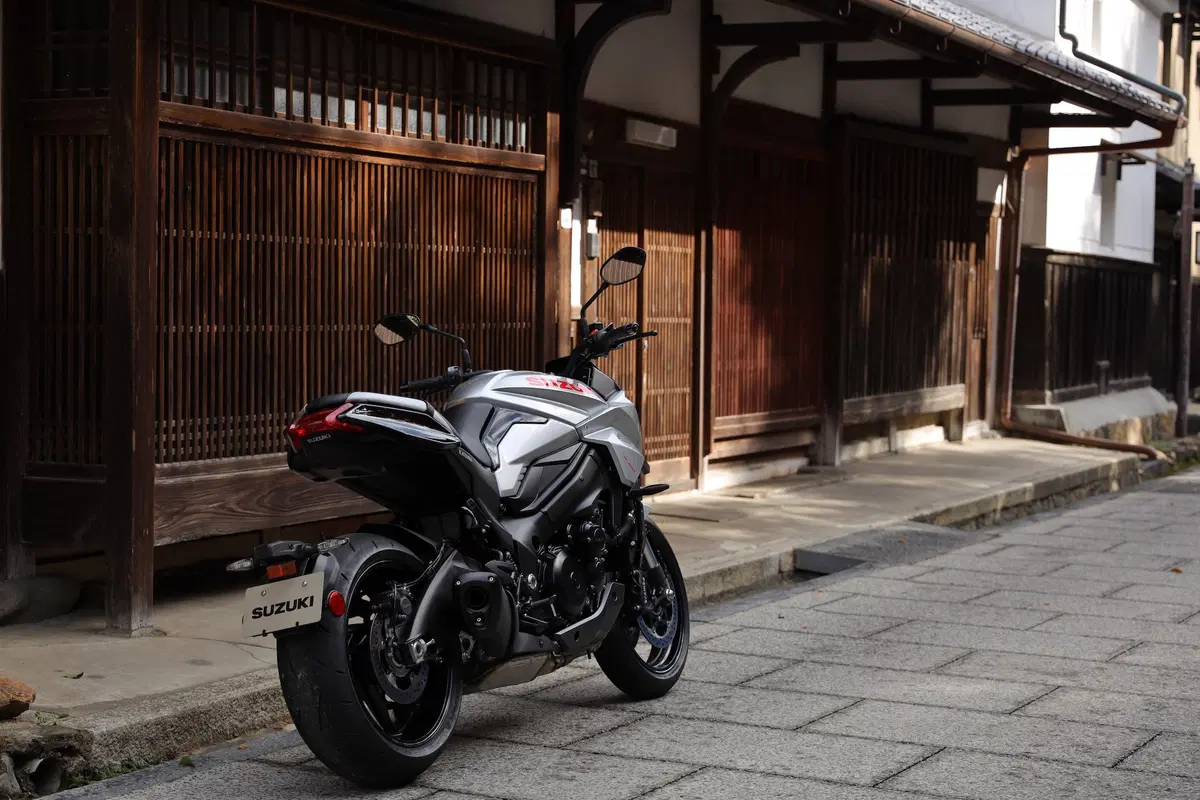Suzuki Katana. Il ritorno della leggenda (26)