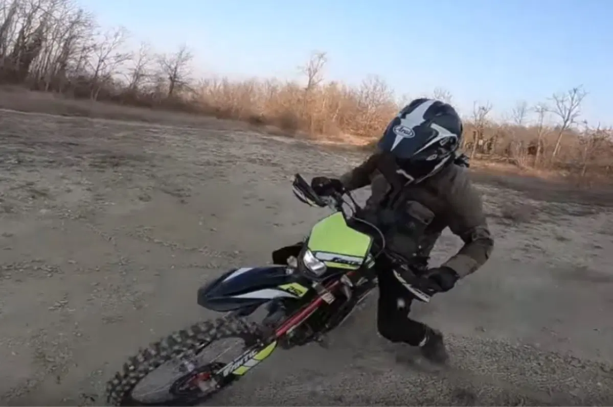Fantic Motor Enduro 250: dalla citt&agrave; all'enduro senza carrello