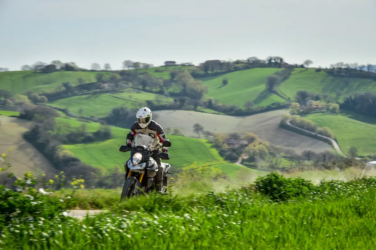 Suzuki V-Strom 1000 ABS (6)
