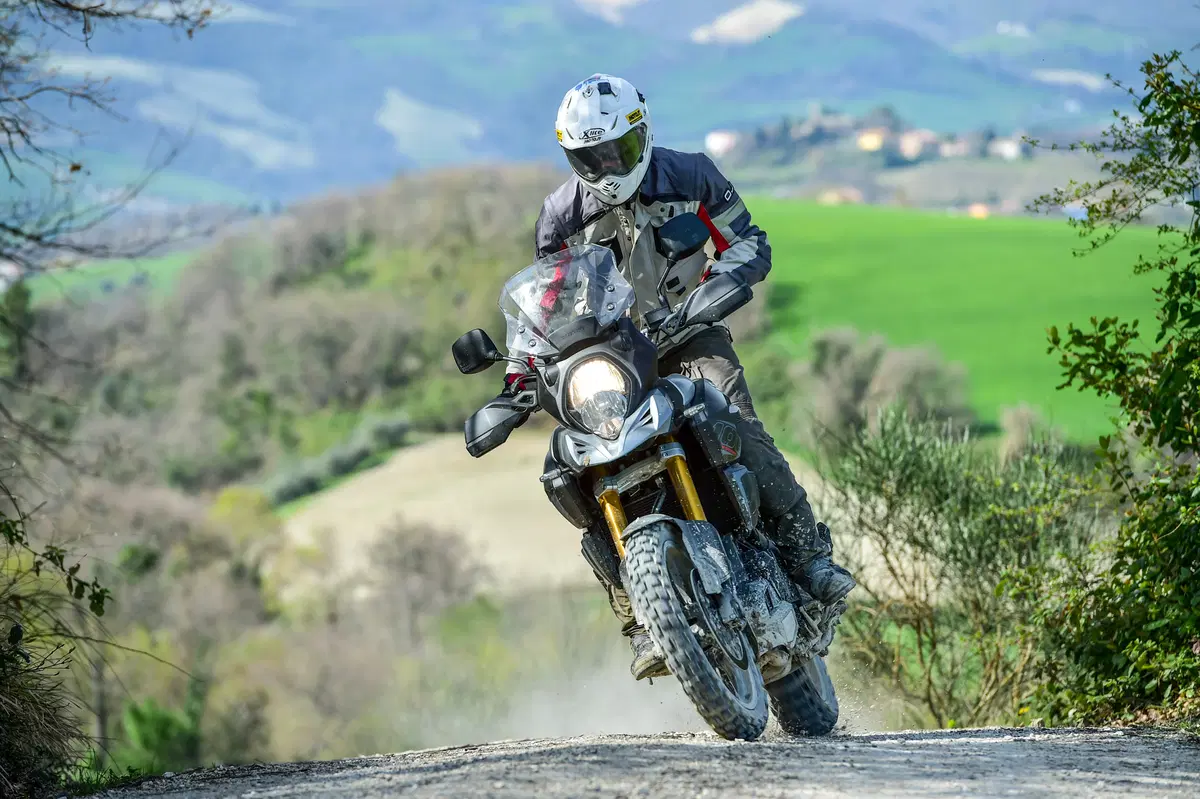 Suzuki V-Strom 1000 ABS (8)