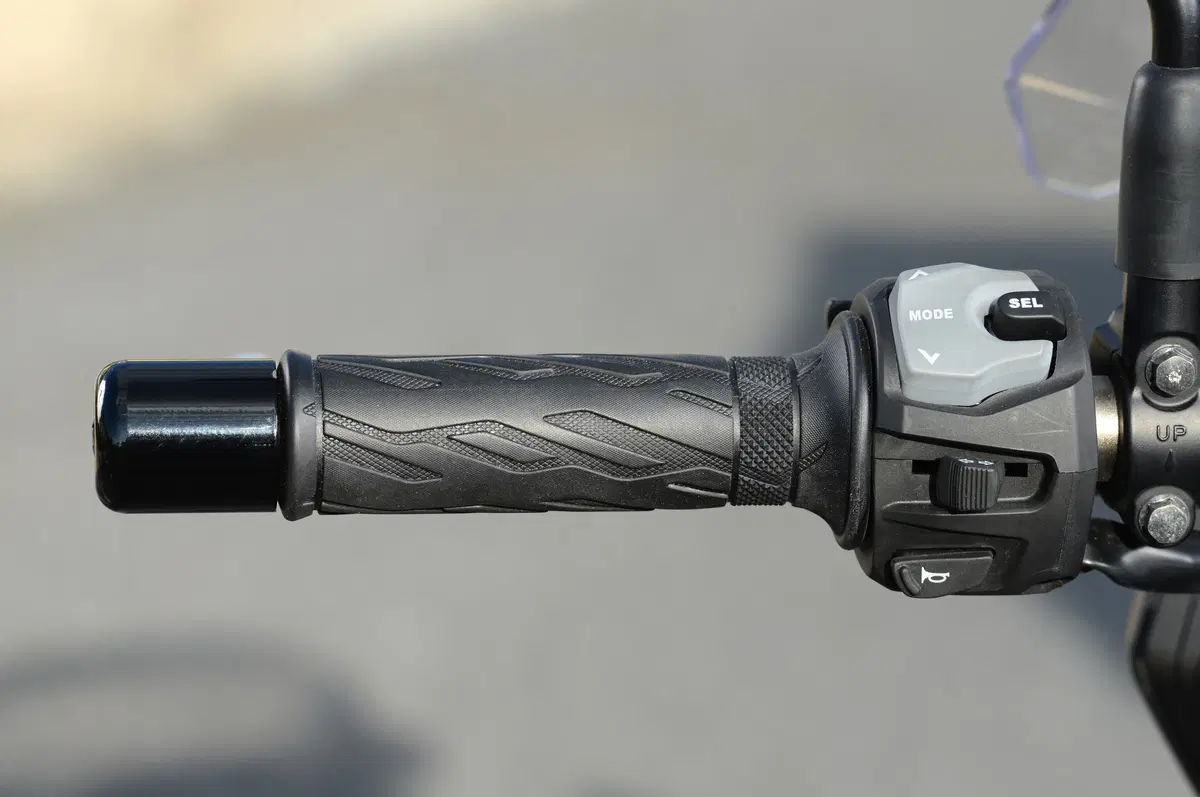 Suzuki V-Strom 1000 ABS (19)