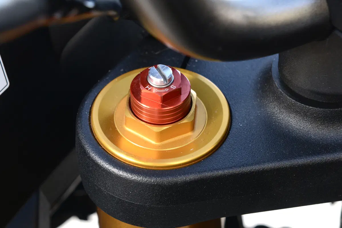Suzuki V-Strom 1000 ABS (26)