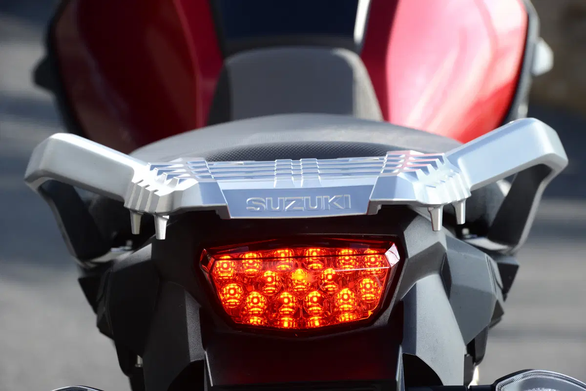 Suzuki V-Strom 1000 ABS (29)