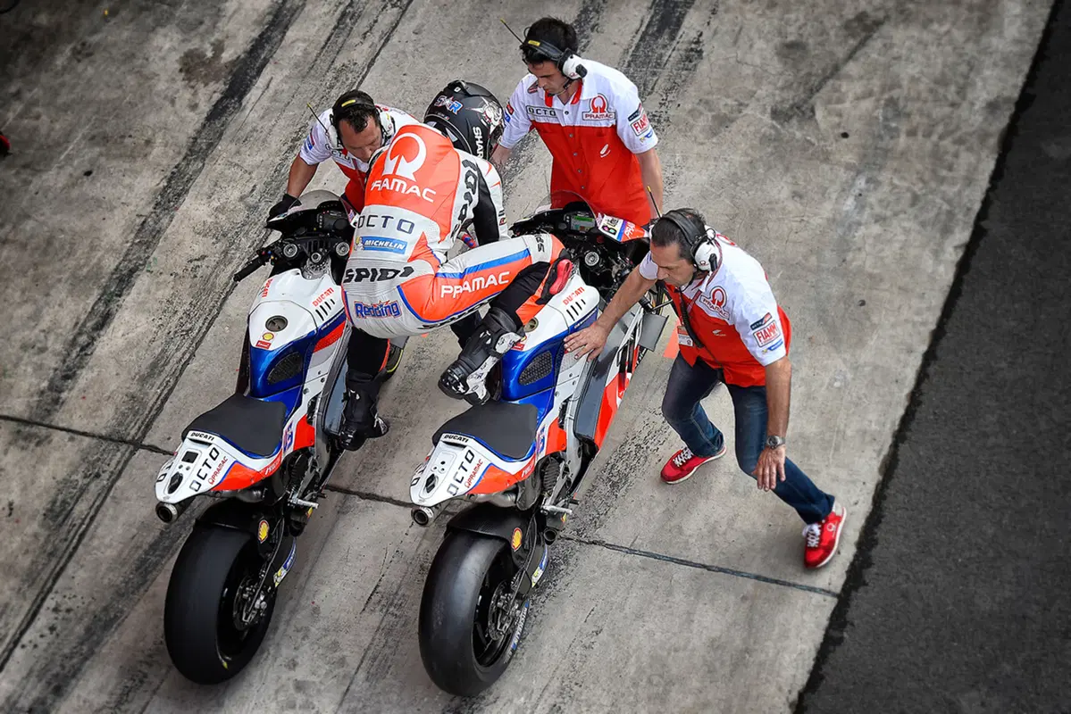 MotoGP 2016. Le foto più spettacolari del GP d'Argentina (11)