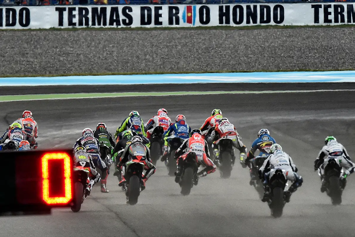 MotoGP 2016. Le foto più spettacolari del GP d'Argentina (23)