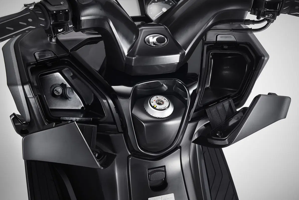 Kymco Downtown 350i Downtown 350i ABS (2016 - 20) (9)