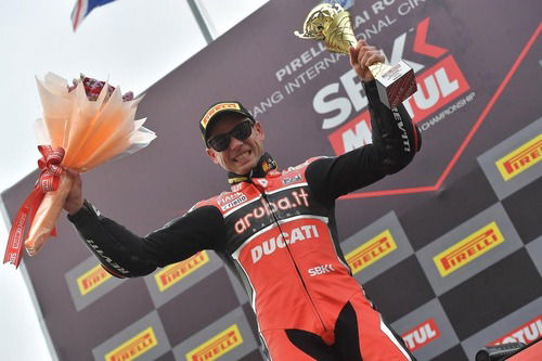 SBK 2019. Bautista: “Rea ha cercato il contatto. Fortunato a non cadere” (2)