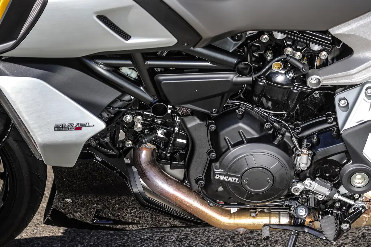 Ducati Diavel 1260. Arriba arriba, El Diablo (4)
