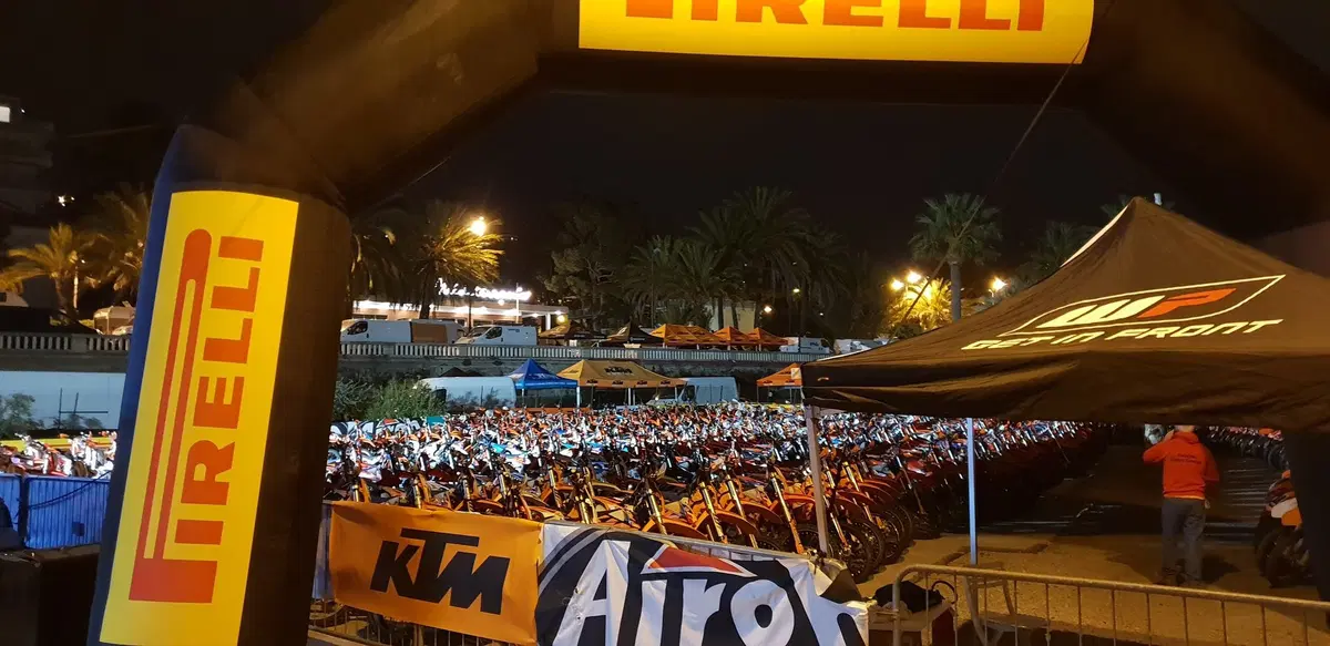 Trofeo Enduro KTM, prima prova a Sanremo: Gio Sala ci spiega come si guida sulla sabbia! (7)