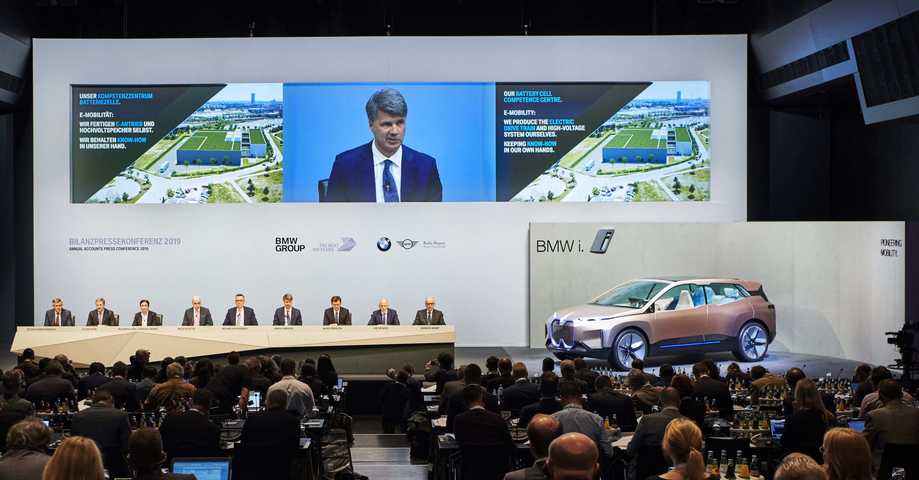 BMW nel mondo: un altro anno record per le vendite. Il secondo di sempre