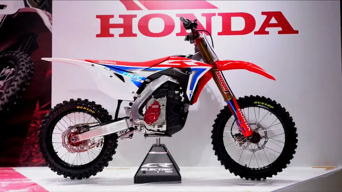 Honda CR Electric Prototype presentata al salone di Tokyo
