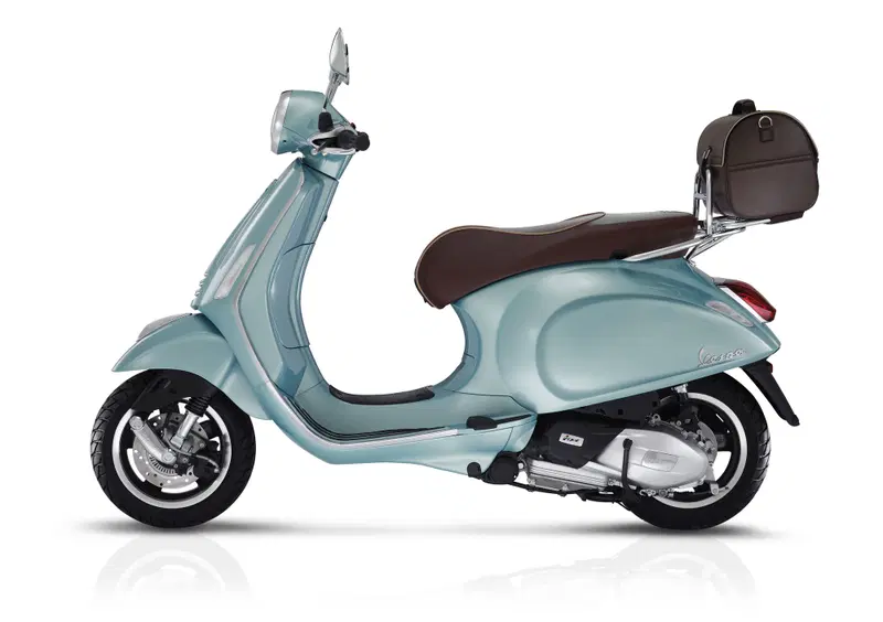 Vespa Primavera 50 Primavera 50 4T 3V Settantesimo (2016) (3)