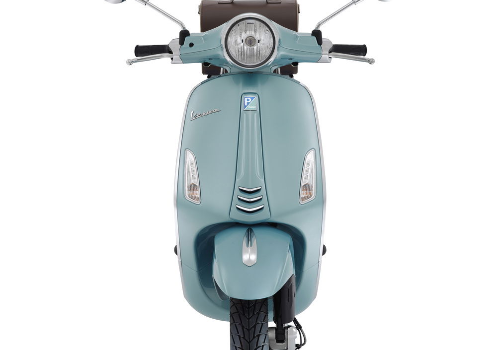 Vespa Primavera 50 4T 3V Settantesimo (2016) (5)