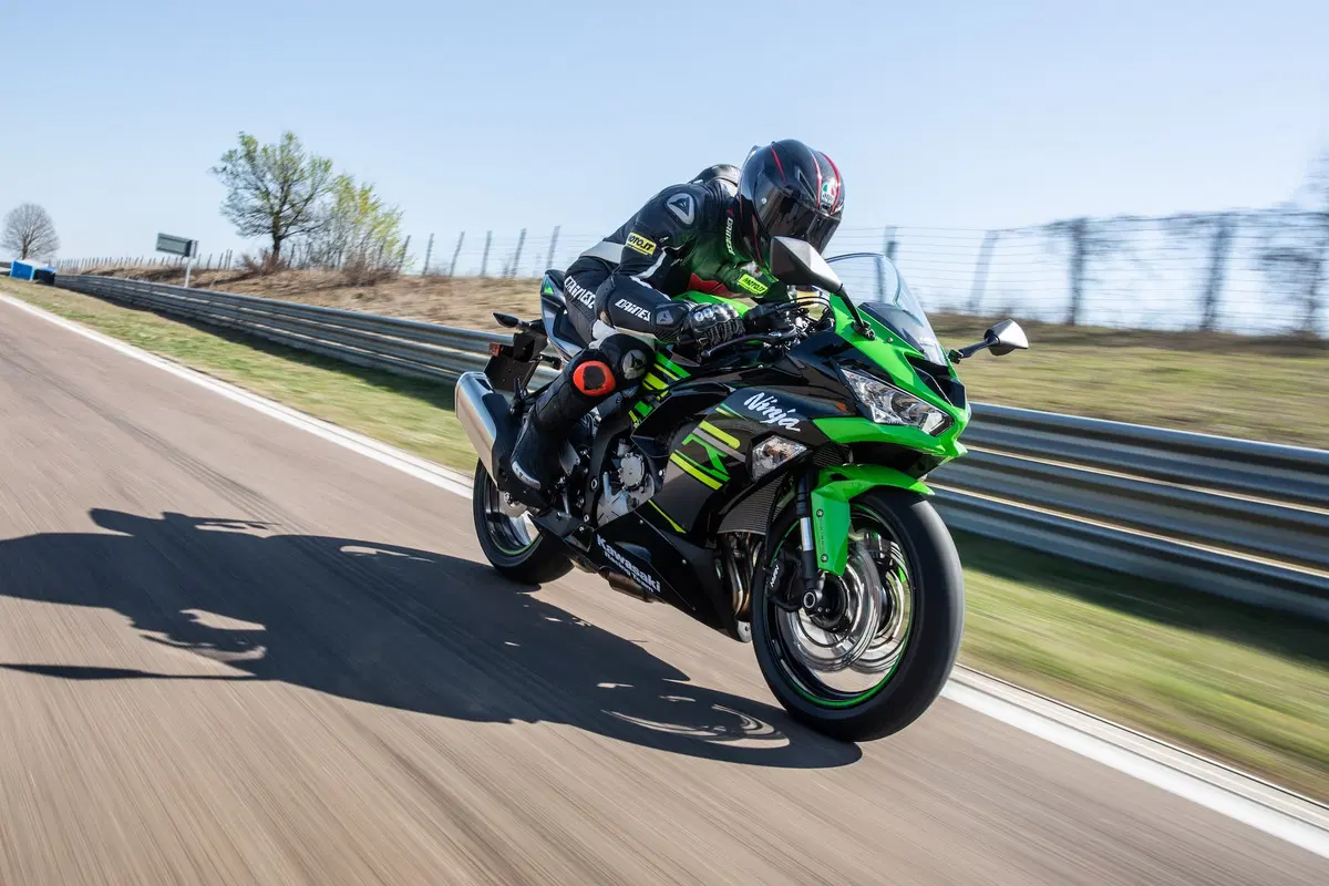 Kawasaki ZX-6R 636 2019. La fuorilegge (3)