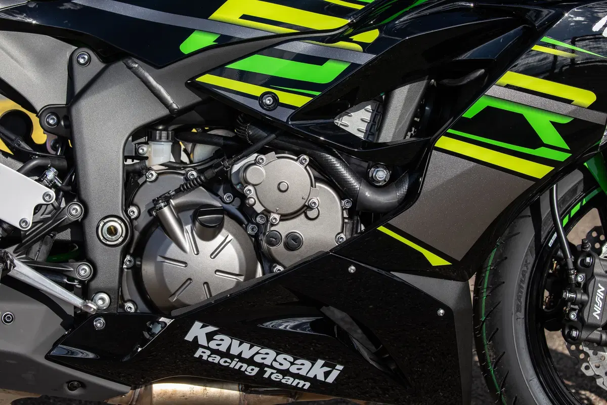 Kawasaki ZX-6R 636 2019. La fuorilegge (18)