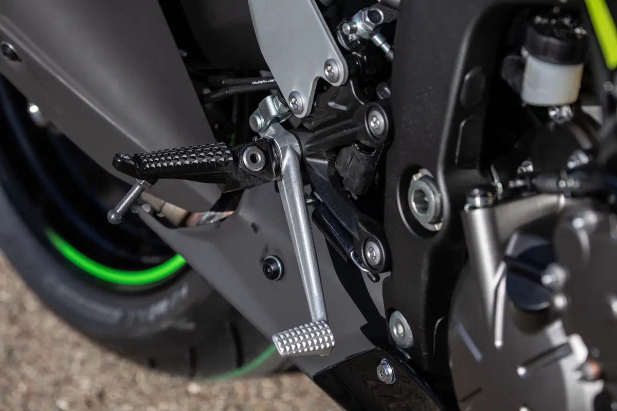 Kawasaki ZX-6R 636 2019. La fuorilegge (19)