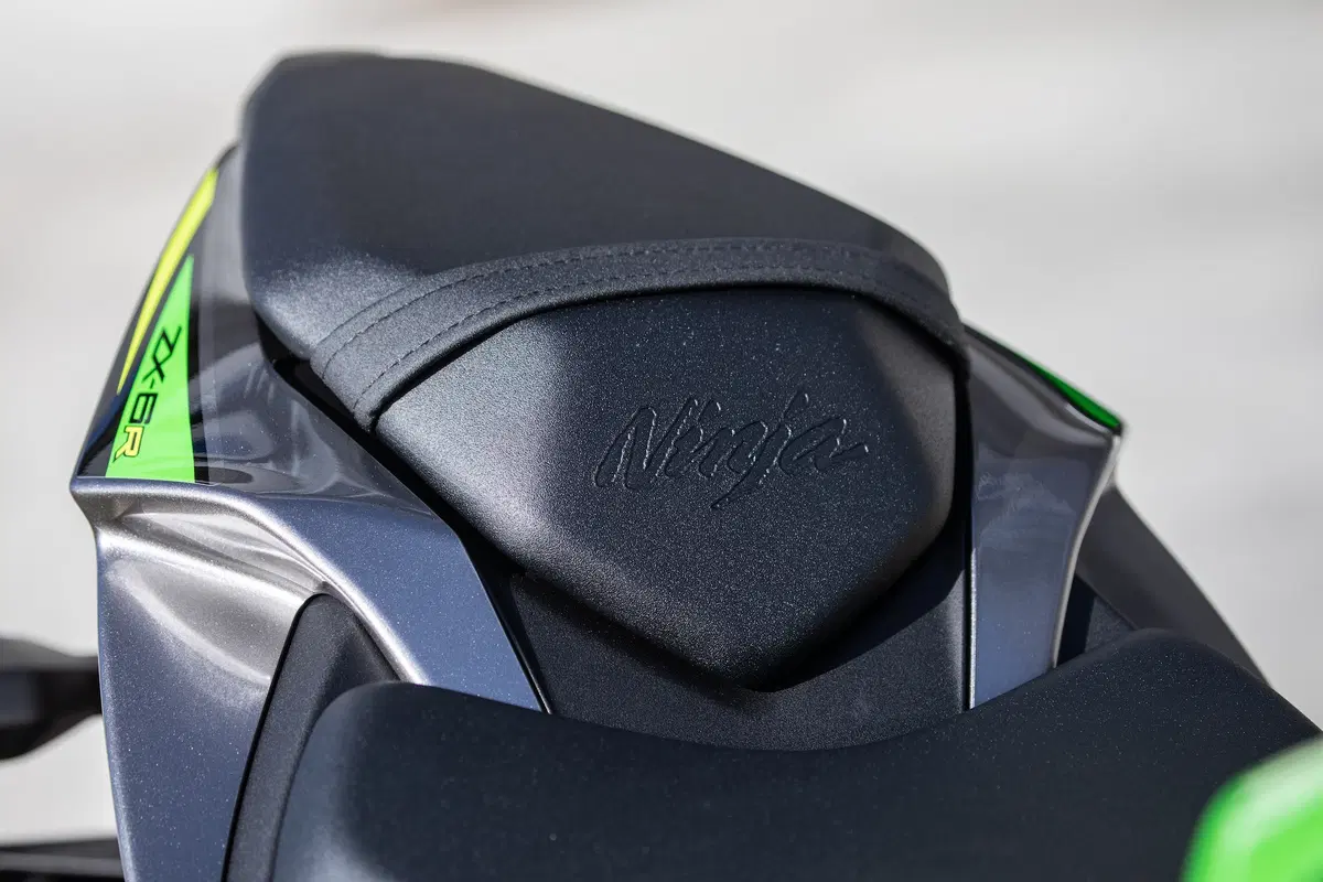 Kawasaki ZX-6R 636 2019. La fuorilegge (21)