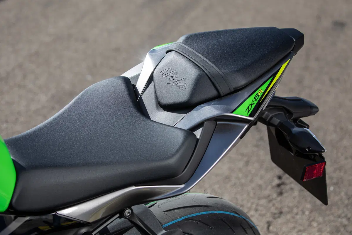 Kawasaki ZX-6R 636 2019. La fuorilegge (22)