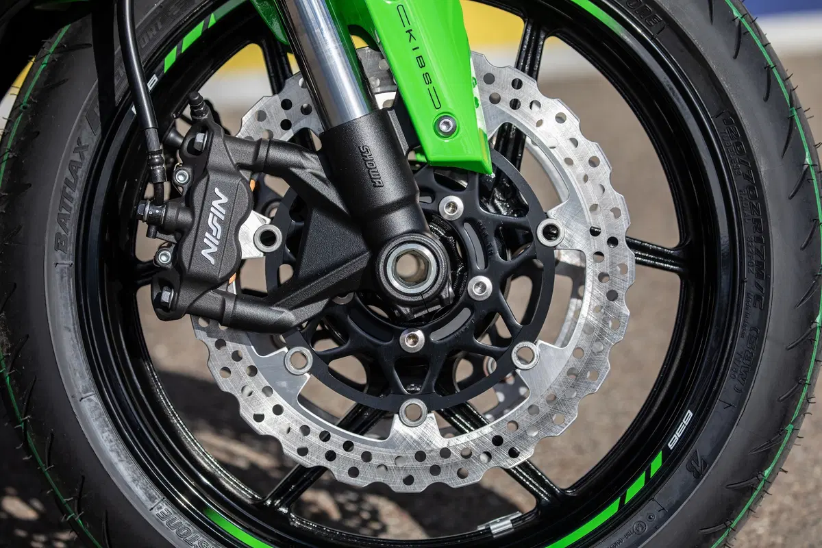 Kawasaki ZX-6R 636 2019. La fuorilegge (24)