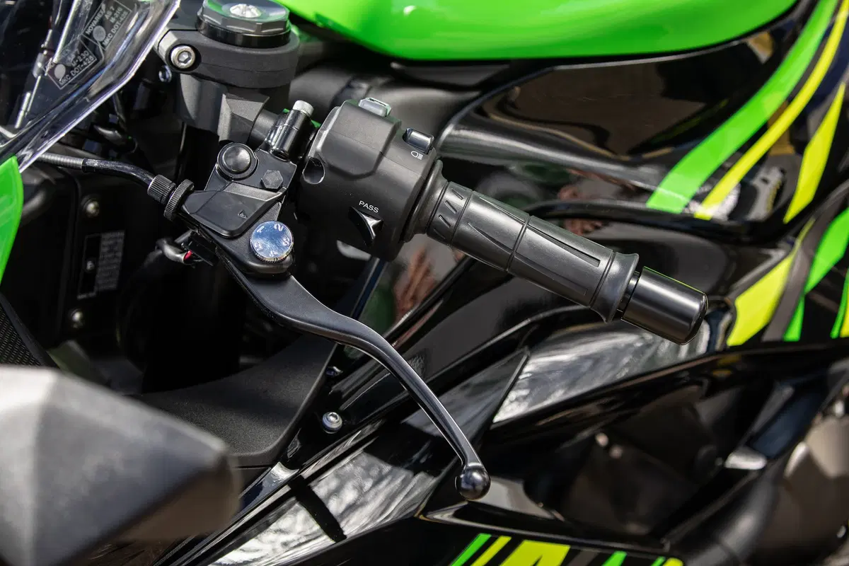 Kawasaki ZX-6R 636 2019. La fuorilegge (30)