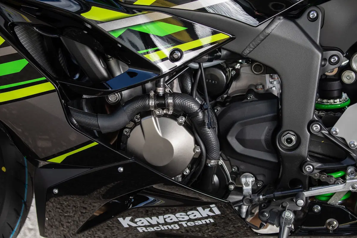 Kawasaki ZX-6R 636 2019. La fuorilegge (31)