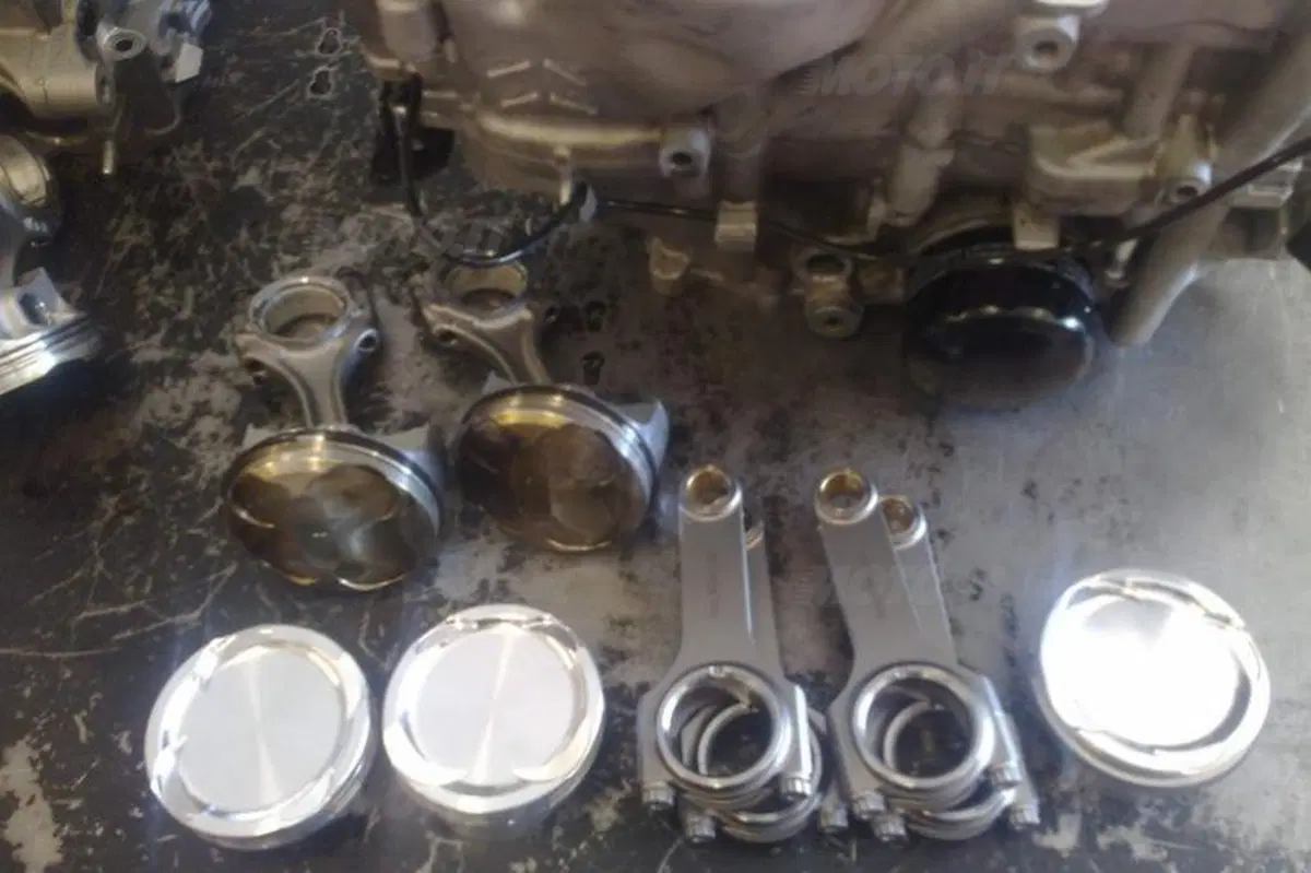 BMW S1000RR Turbo da 350 cavalli (5)