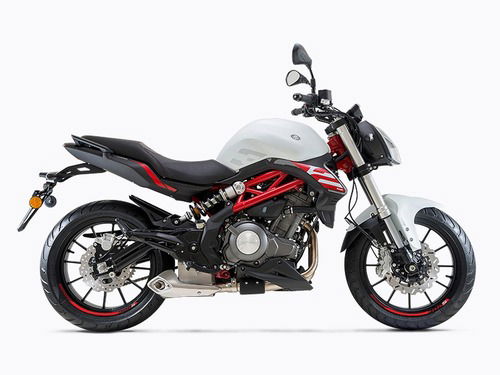 Benelli 302S 2019, due cilindri competitivi (5)