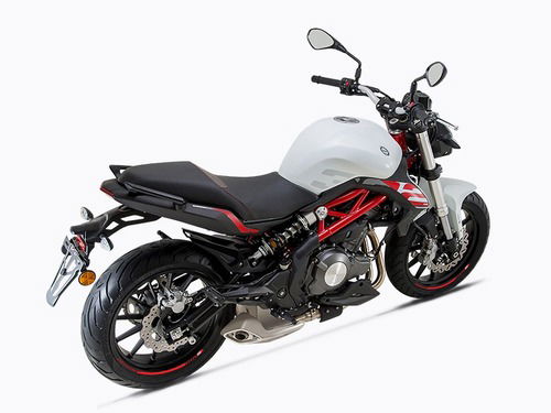 Benelli 302S 2019, due cilindri competitivi (3)