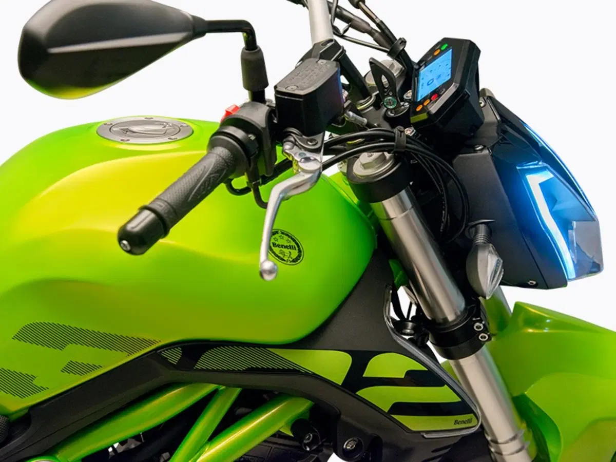 Benelli 302S 2019, due cilindri competitivi (17)