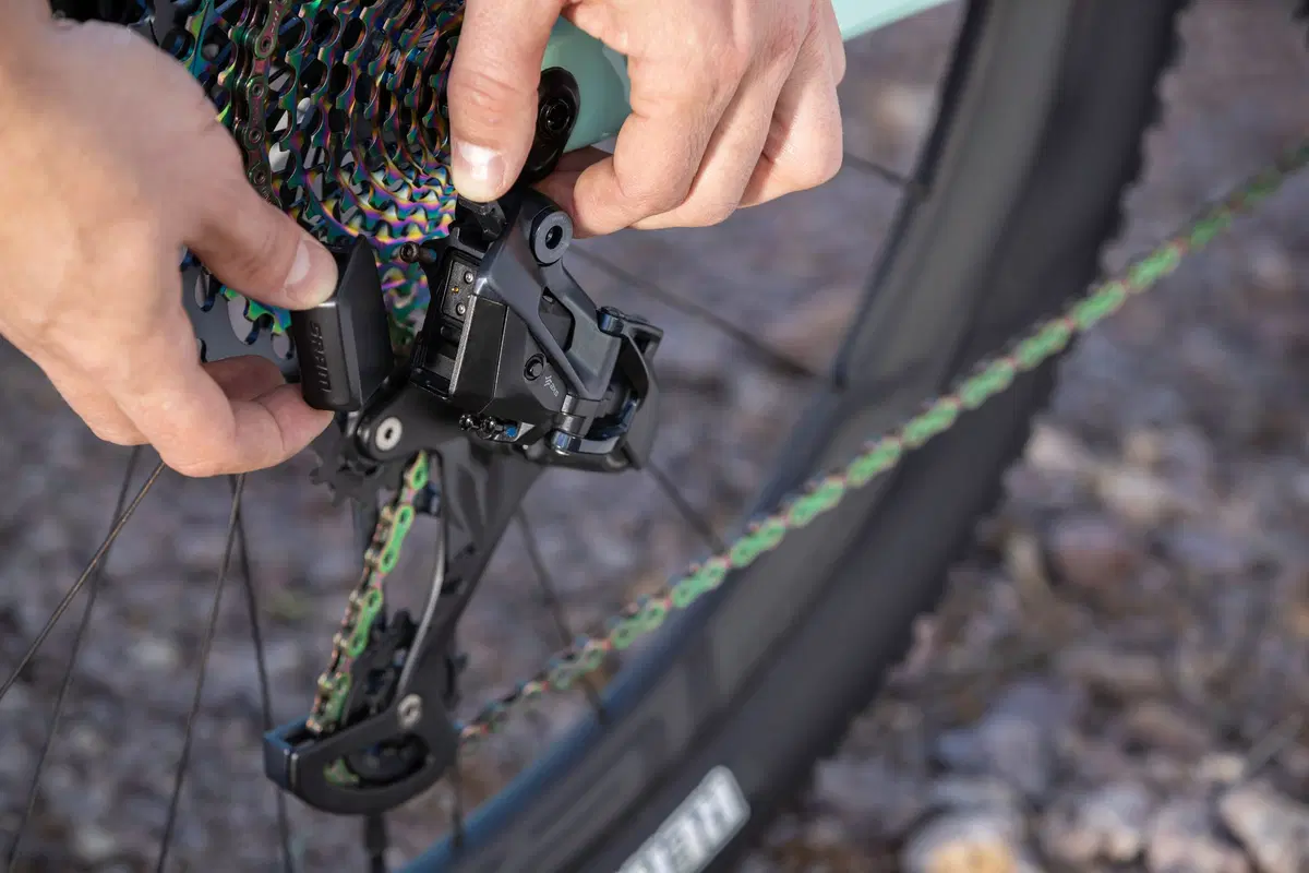 AXS SRAM, il cambio elettronico	 (2)